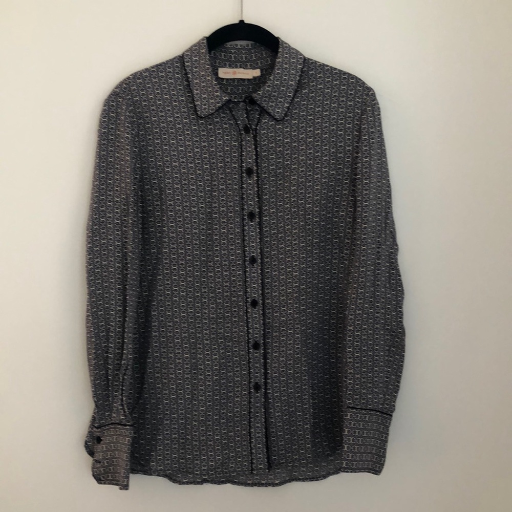 Navy Blue and White Tory Burch silk button up (Size 6).